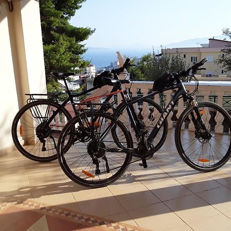 Vila Jakupi Apartment Саранде Екстериор снимка