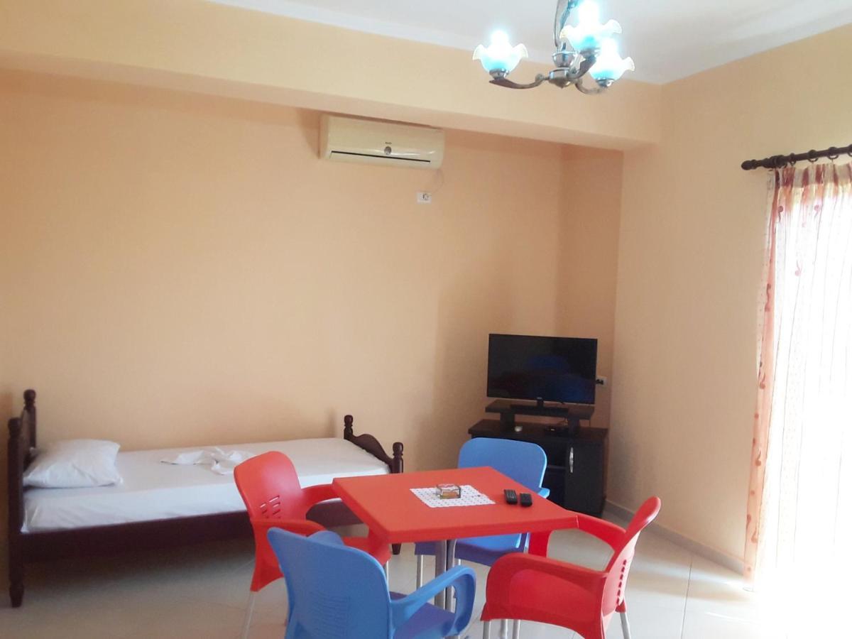 Vila Jakupi Apartment Саранде Екстериор снимка