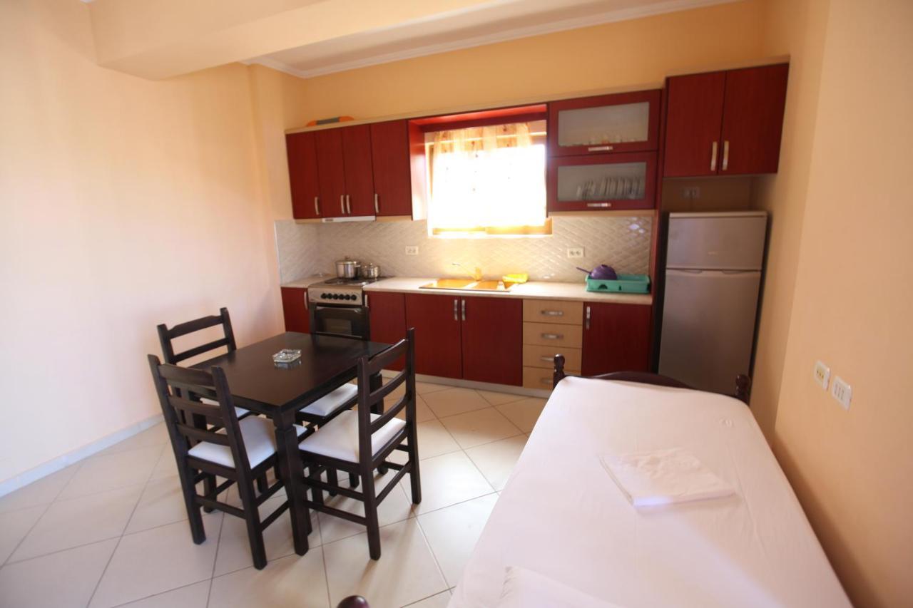 Vila Jakupi Apartment Саранде Екстериор снимка